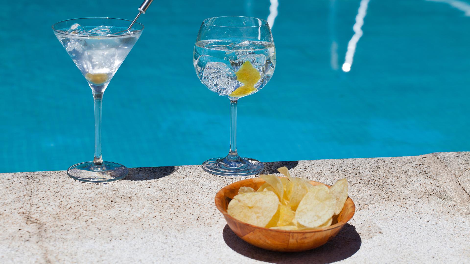 Enjoy a delicious snack by the pool!